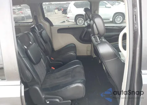 2016 Chrysler Town & Country Limited from USA, damaged, VIN 2C4RC1JG7GR127974